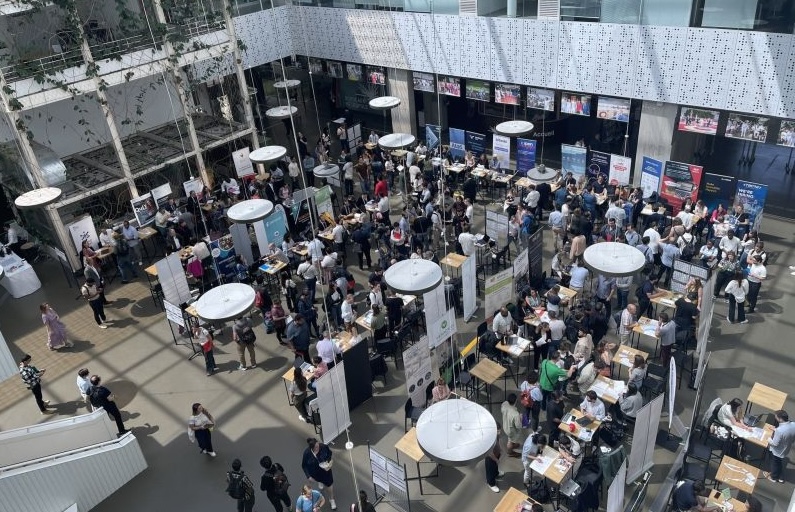 Image de l'évenement Rencontres et opportunités au rendez-vous lors du Job & School Connect