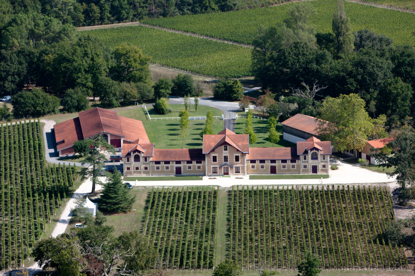 Image de l'évenement L'incubateur winetech de Bernard Magrez dévoile sa 1re promotion