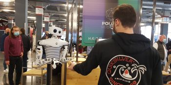 Reachy, le robot de Pollen Robotics, devient mobile